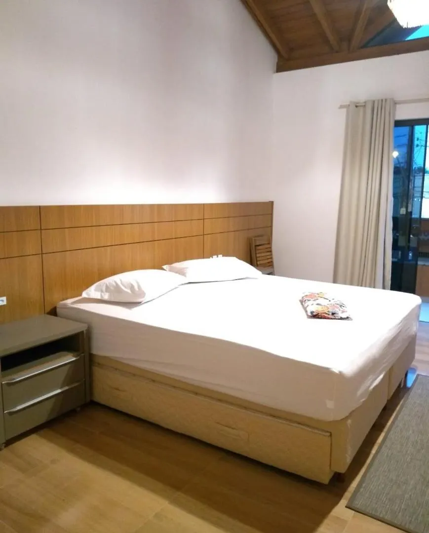 Residencial Topazio Hotel Praia do Rosa